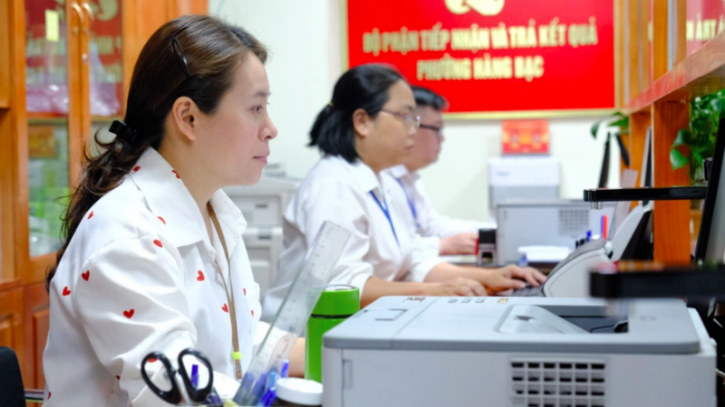 tien-luong-cua-truong-phong-kinh-te-xa-du-kien-khi-tang-luong-co-so-tu-1/7