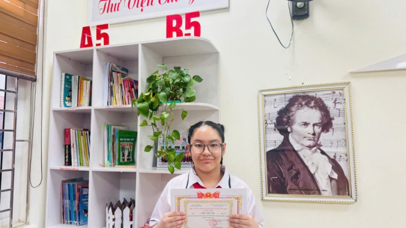 bai-du-thi-ngay-mai-trong-mat-em:-anh-den-nho-va-uoc-mo-cua-em