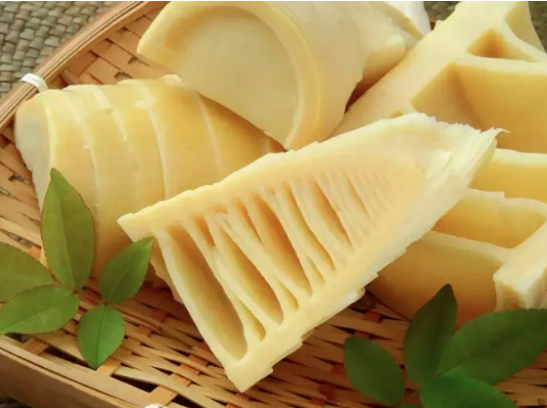 6-nhom-nguoi-nen-han-che-an-mang