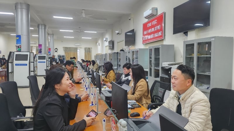 thanh-hoa:-lao-dong-huong-tro-cap-that-nghiep-som-duoc-tu-van-gioi-thieu-viec-lam