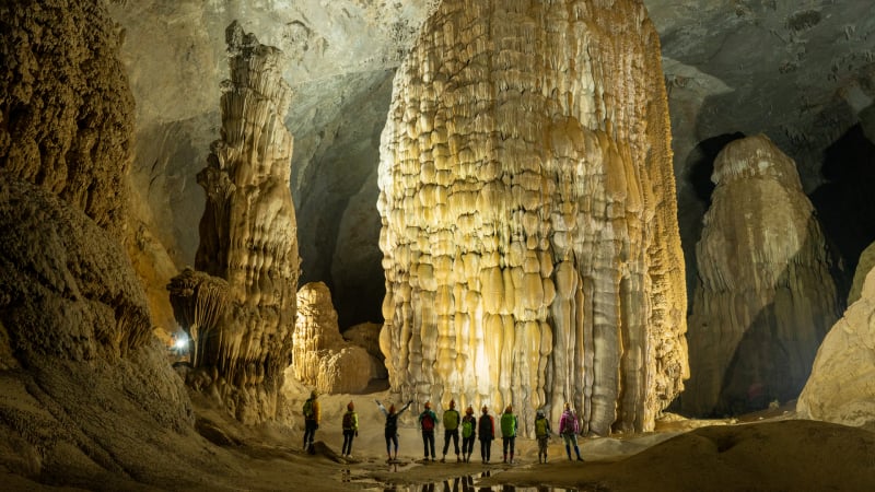 200-khach-“chot-don”-tour-son-doong-2028-sau-mot-dem-len-song-truyen-hinh-my