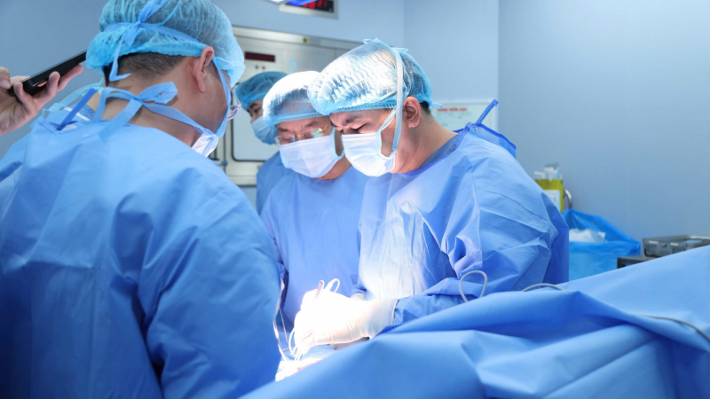 lap-cong-tac-cho-cau-nho,-giup-quy-ong-yeu-chuyen-phong-the-tim-lai-hanh-phuc