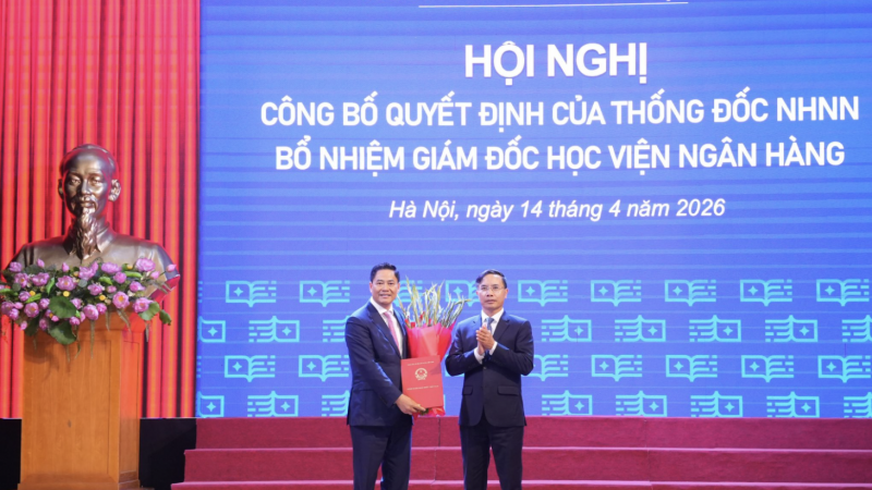 chan-dung-tan-giam-doc-hoc-vien-ngan-hang:-sinh-nam-1975,-tung-lam-tai-ngan-hang-nha-nuoc-viet-nam