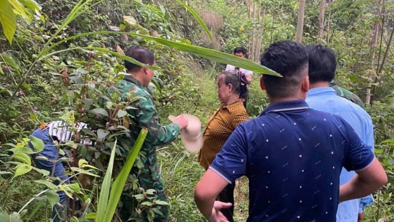 giai-cuu-nu-du-khach-hung-yen-bi-lac-trong-rung-o-cao-bang