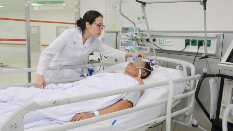 luong-co-so-du-kien-tang-tu-ngay-1/7,-tien-luong-vien-chuc-nganh-y-thay-doi-ra-sao?