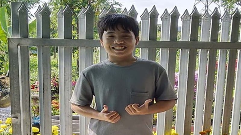 bai-du-thi-ngay-mai-trong-mat-em:-me-–-“nguoi-phu-nu-vi-dai-nhat-trong-mat-con”