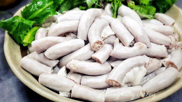 luoc-long-lon-muon-trang-thom,-gion-ngon-chi-voi-1-loai-gia-vi-quoc-tuy-nay