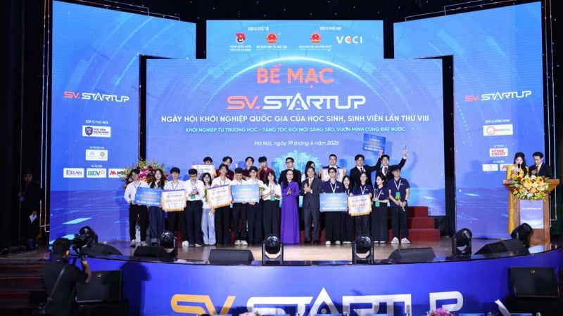 bo-gddt-vinh-danh-15-du-an-duoc-giai-nhat-cuoc-thi-“hoc-sinh,-sinh-vien-voi-y-tuong-khoi-nghiep”