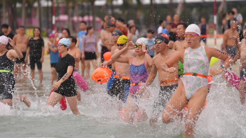 du-lich-da-nang-thang-lon,-thu-ve-hon-5.700-ty-dong-trong-dip-nghi-le-30/4-1/5