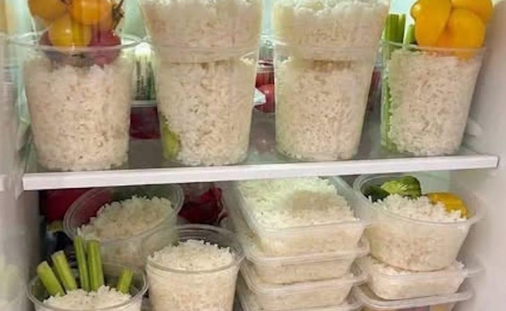 trao-luu-nau-com-mot-lan-an-ca-tuan:-canh-bao-loai-vi-khuan-cung-dau-gay-ngo-doc-du-da-ham-nong