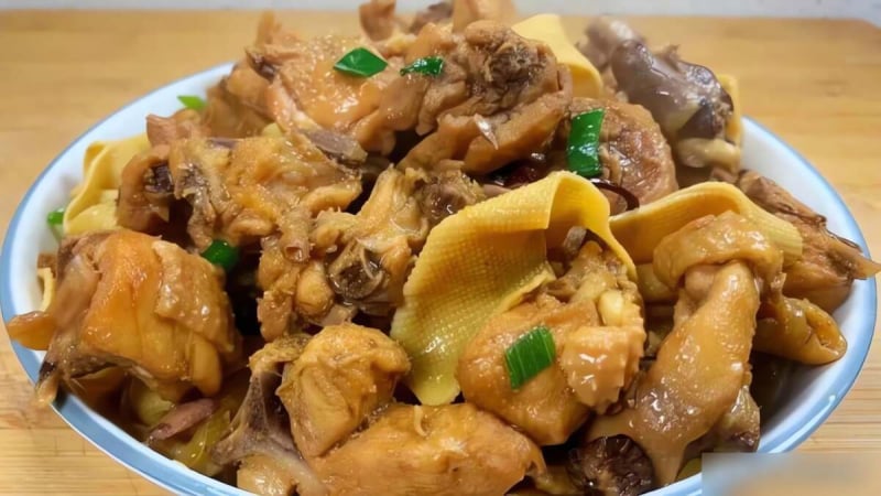 loai-thit-hoan-hao-cho-mua-he,-it-dau-mo-hon-thit-bo,-giau-protein,-ham-cach-nay-mem-mai,-dam-da