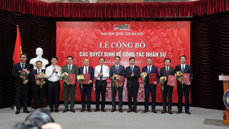 dai-hoc-quoc-gia-ha-noi-bo-nhiem-loat-hieu-truong,-mo-dau-giai-doan-phat-trien-moi