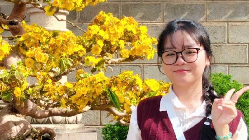 bai-du-thi:-ngay-mai-trong-mat-em:-viet-tiep-bai-van-cuoc-doi-me-bang-khat-vong-gieo-mam