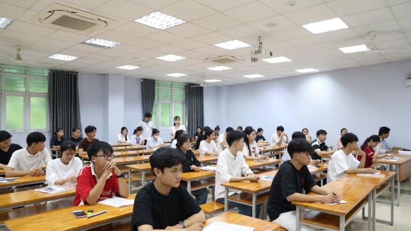 dhqg-tp.hcm-bac-tin-sao-chep-de-thi-nuoc-ngoai-trong-ky-thi-danh-gia-nang-luc-dot-2