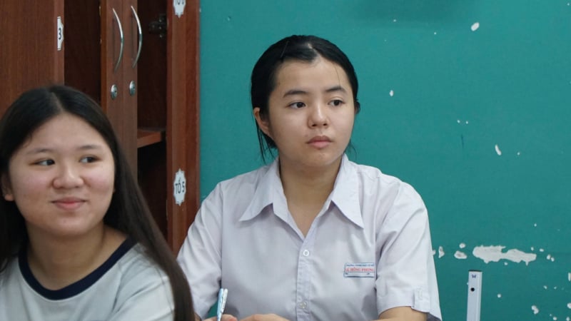 nu-sinh-duy-nhat-o-con-dao-vuot-230-km-vao-dat-lien-quyet-tam-thi-tuyen-sinh-lop-10