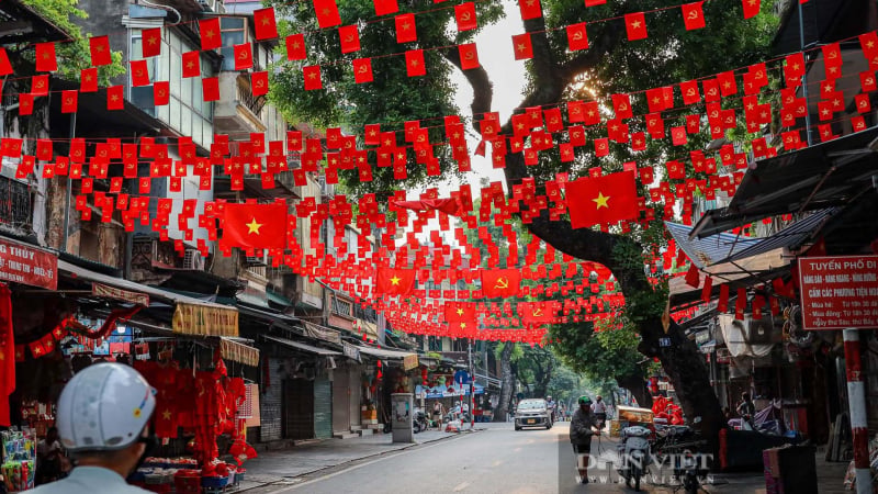 cong-doan-chia-se-ly-do-de-xuat-tang-ngay-nghi-quoc-khanh-2/9