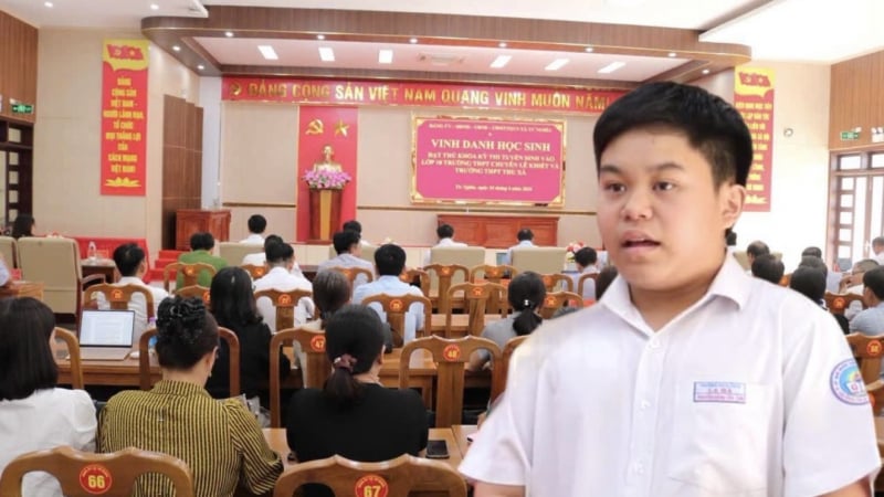 thu-khoa-kep-ky-thi-vao-lop-10-cua-truong-noi-tieng-nhat-quang-ngai-duoc-vinh-danh