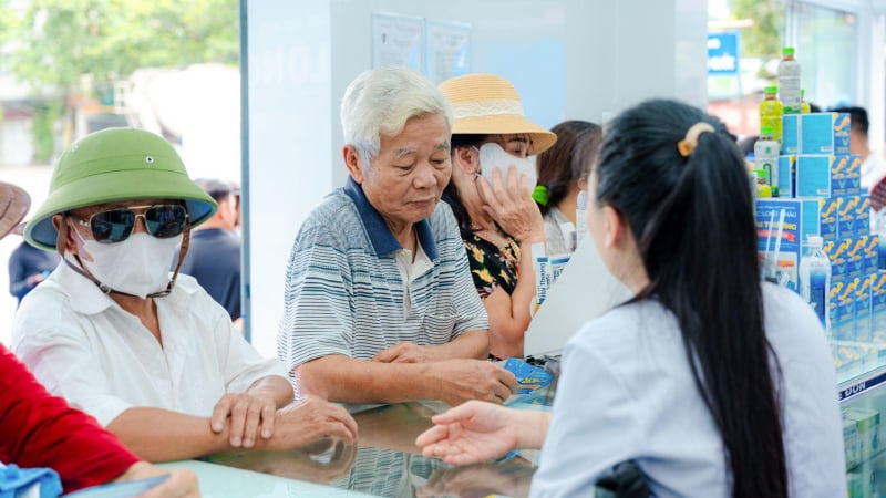 long-chau-mo-duong-tiep-can-dot-pha-y-khoa-ve-kiem-soat-mo-mau-tu-hoa-ky-cho-benh-nhan-viet-nam