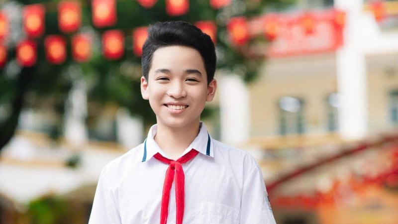 bai-du-thi-ngay-mai-trong-mat-em:-hanh-trinh-truong-thanh-duoi-mai-truong-than-yeu