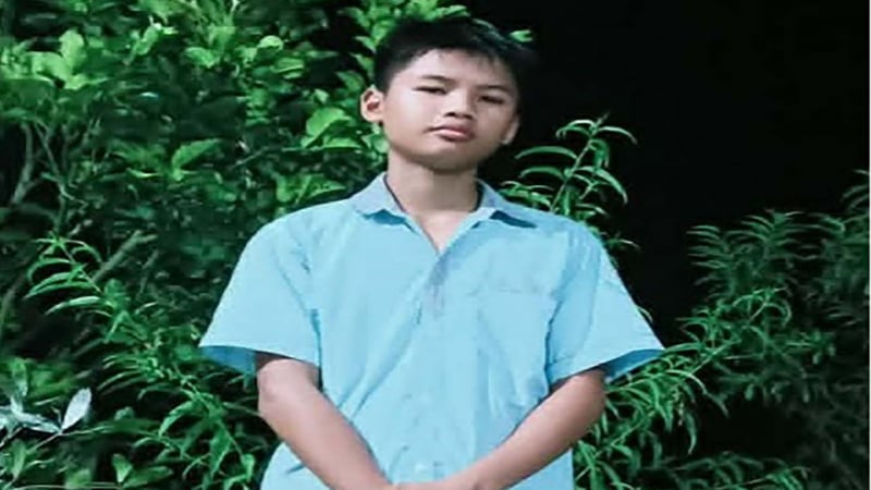 bai-du-thi-ngay-mai-trong-mat-em:-noi-dau-mat-cha-va-uoc-mo-tro-thanh-cho-dua-cho-me