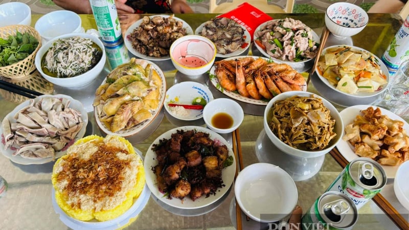 mam-co-que-gom-12-mon,-nhung-mon-binh-dan-lai-la