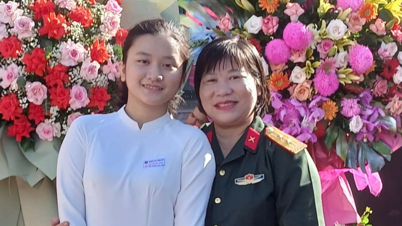 bai-du-thi-ngay-mai-trong-mat-em:-uoc-mo-tro-thanh-nu-chien-si-cong-an-nhan-dan