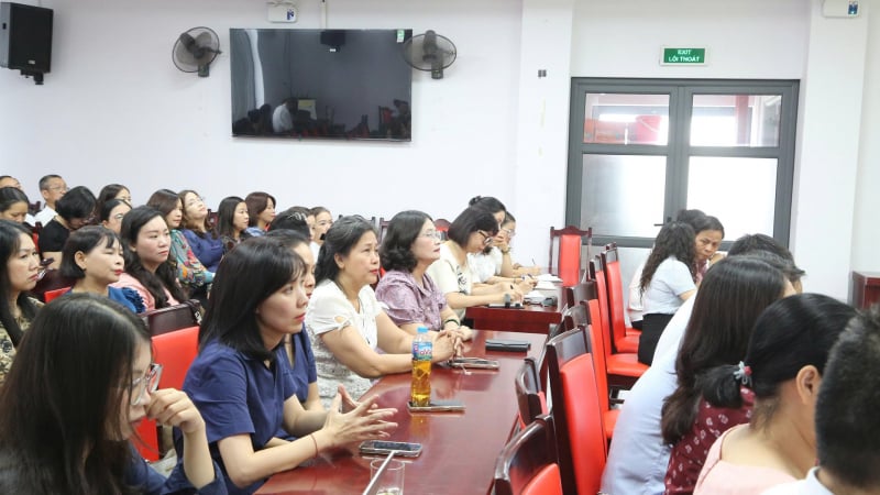 sap-xep-truong-hoc-2026:-mot-phuong-o-ha-noi-du-kien-giam-tu-17-truong-xuong-8-truong