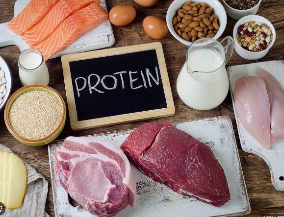 5-thay-doi-tren-co-the-chung-minh-ban-dang-cuc-ky-thieu-protein