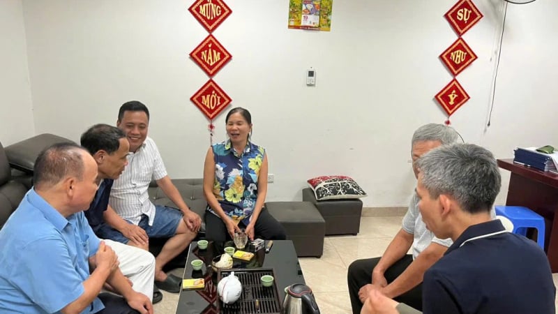 truong-ban-cong-tac-mat-tran-thon-doi-du-duoc-nhan-tro-cap-bao-tien?
