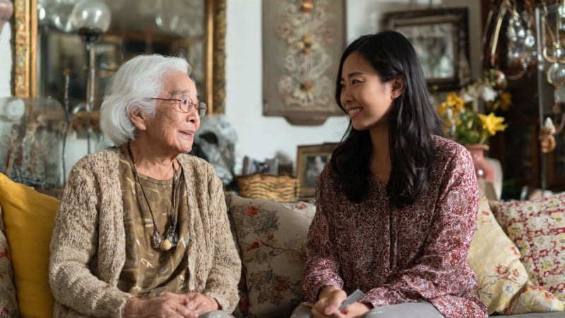 me-chong-dua-con-dau-khoan-tien-lon,-noi-loi-dao-ly-khien-toi-mat-ngu